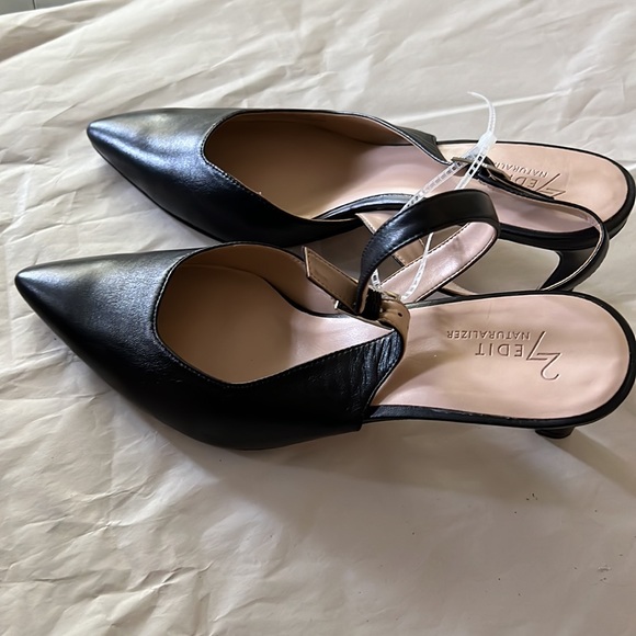 Naturalizer 27 EDIT Naturalizer Felicia Leather Slingback Dress Heels - Picture 6 of 13